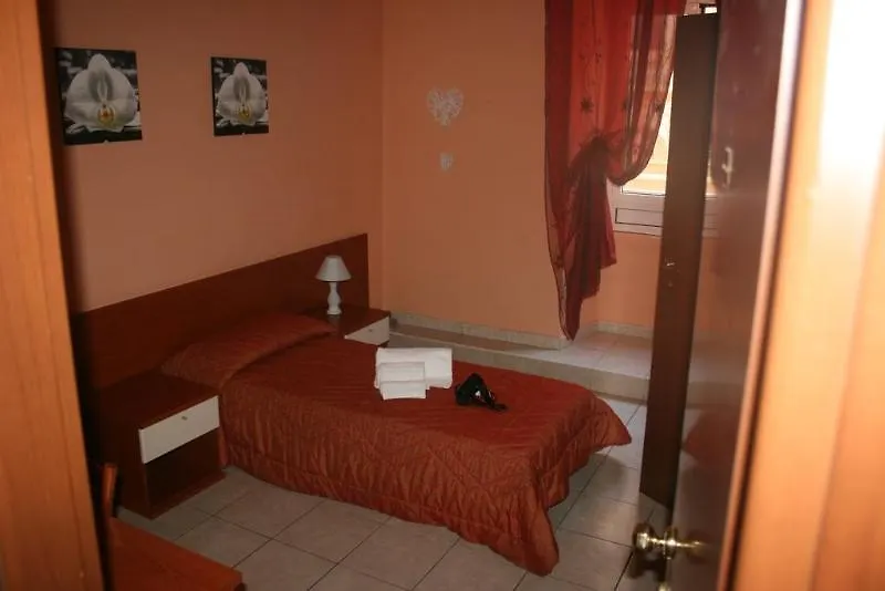 Folia B&B Rome Italy