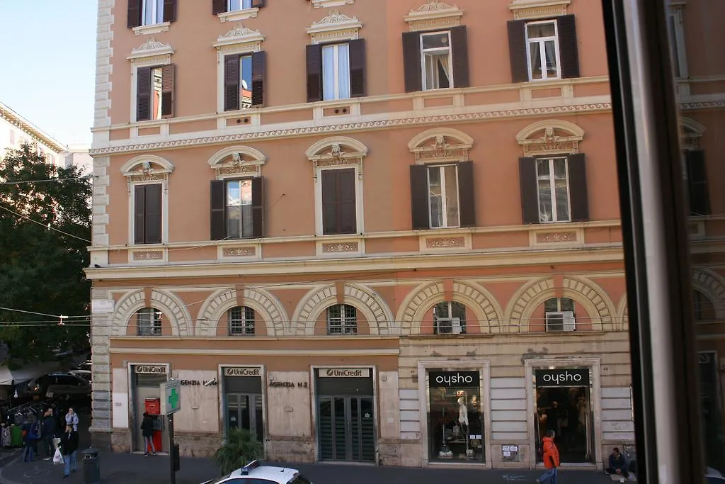 Folia B&B Roma Affittacamere